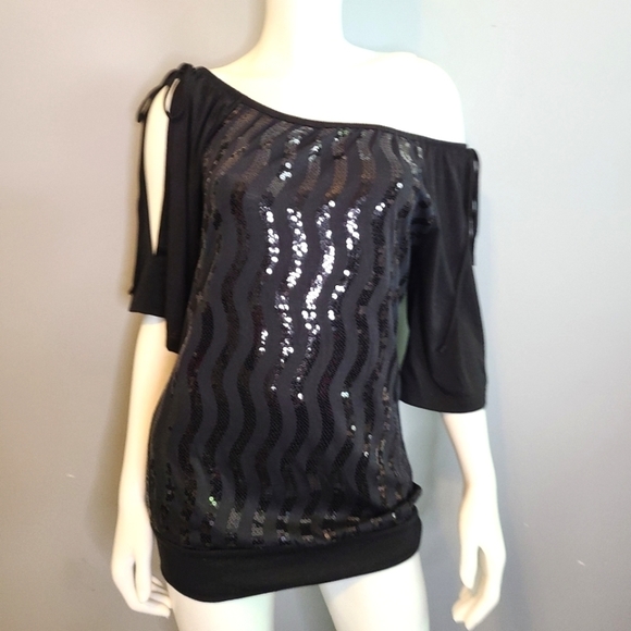 NEW! Maurices Sequined Cold Shoulder Top - Picture 3 of 8